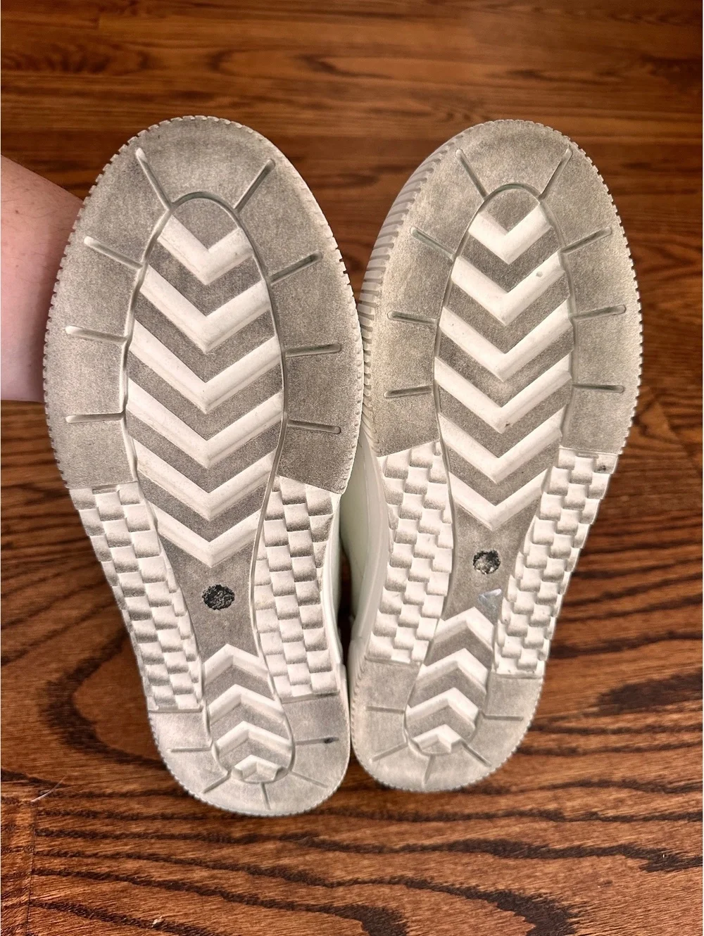 Crown Vintage crown white sneakers